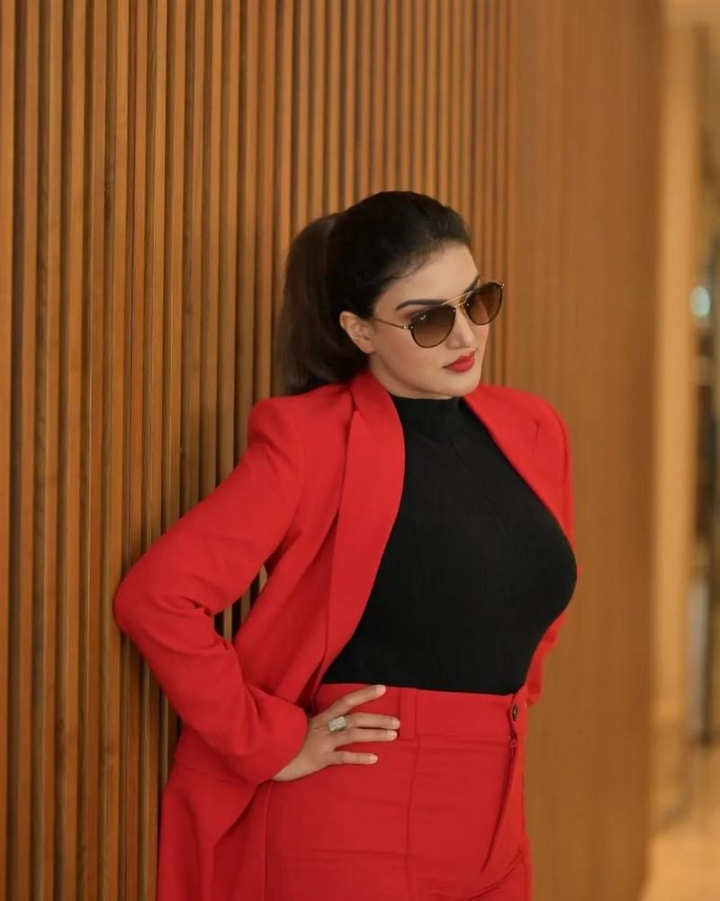 Honey Rose 6