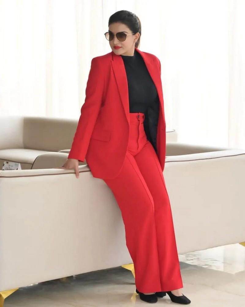 Honey Rose 7