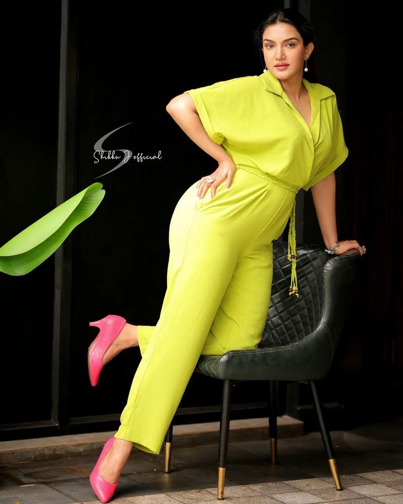 Honey Rose 7