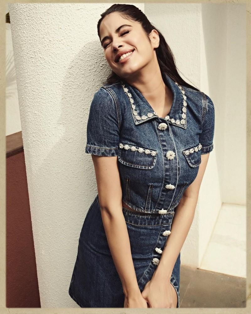 Janhvi Kapoor 1