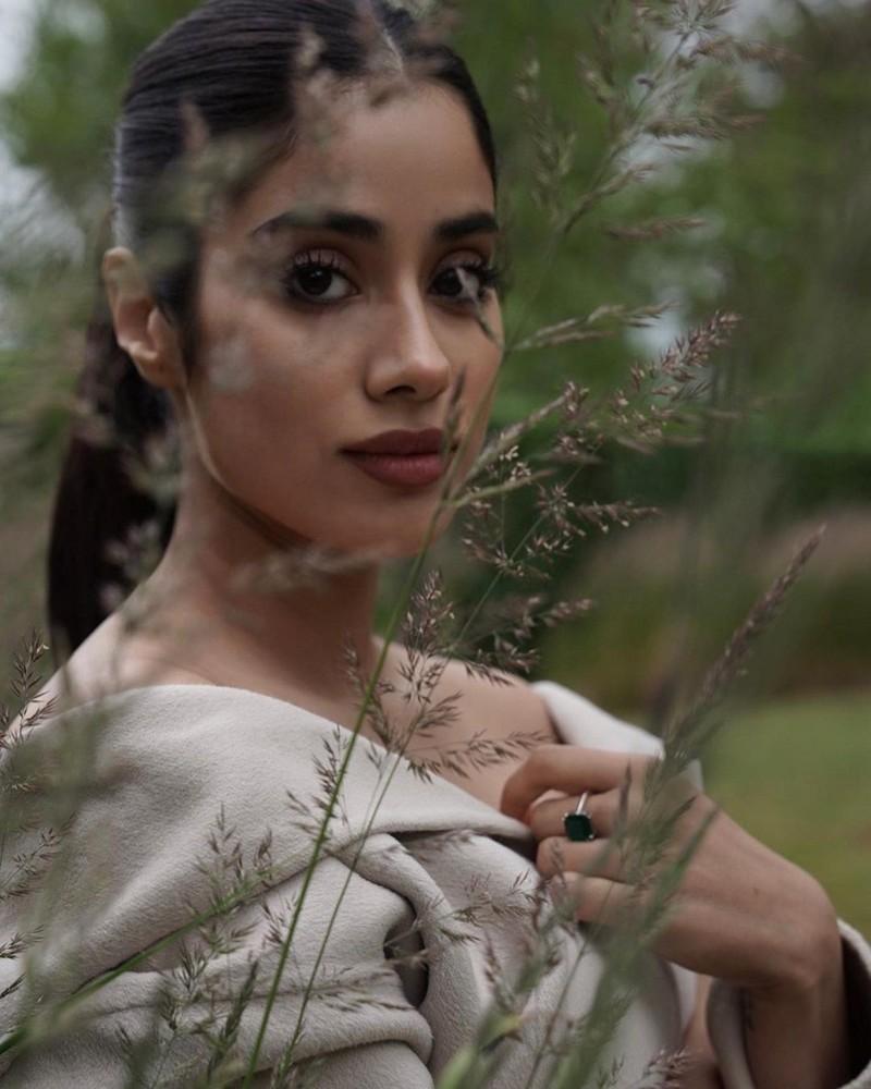 Janhvi Kapoor 11