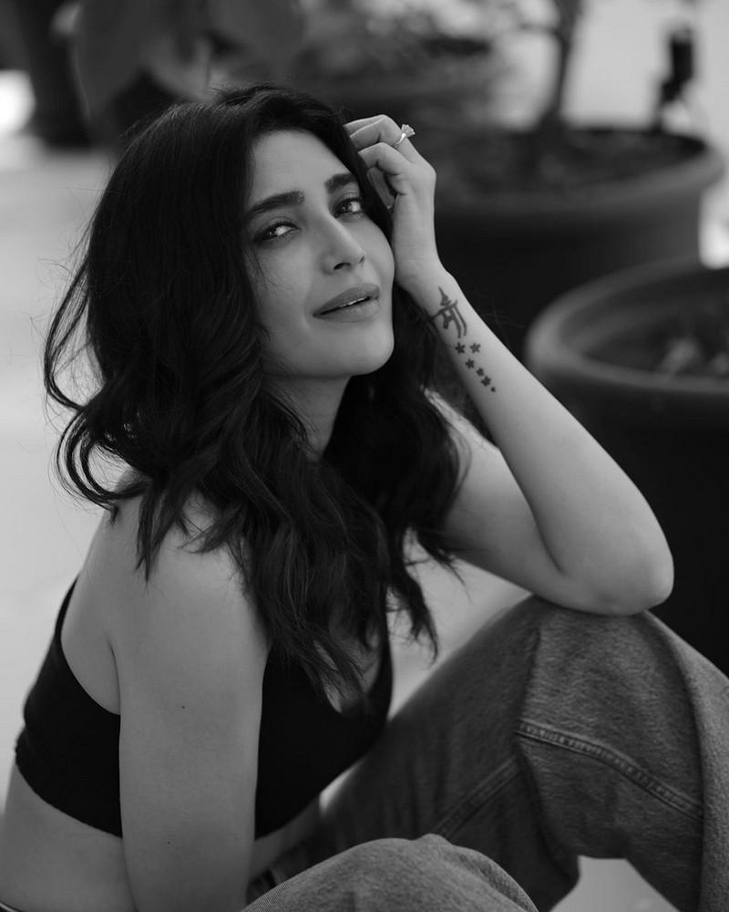 Karishma Tanna 10
