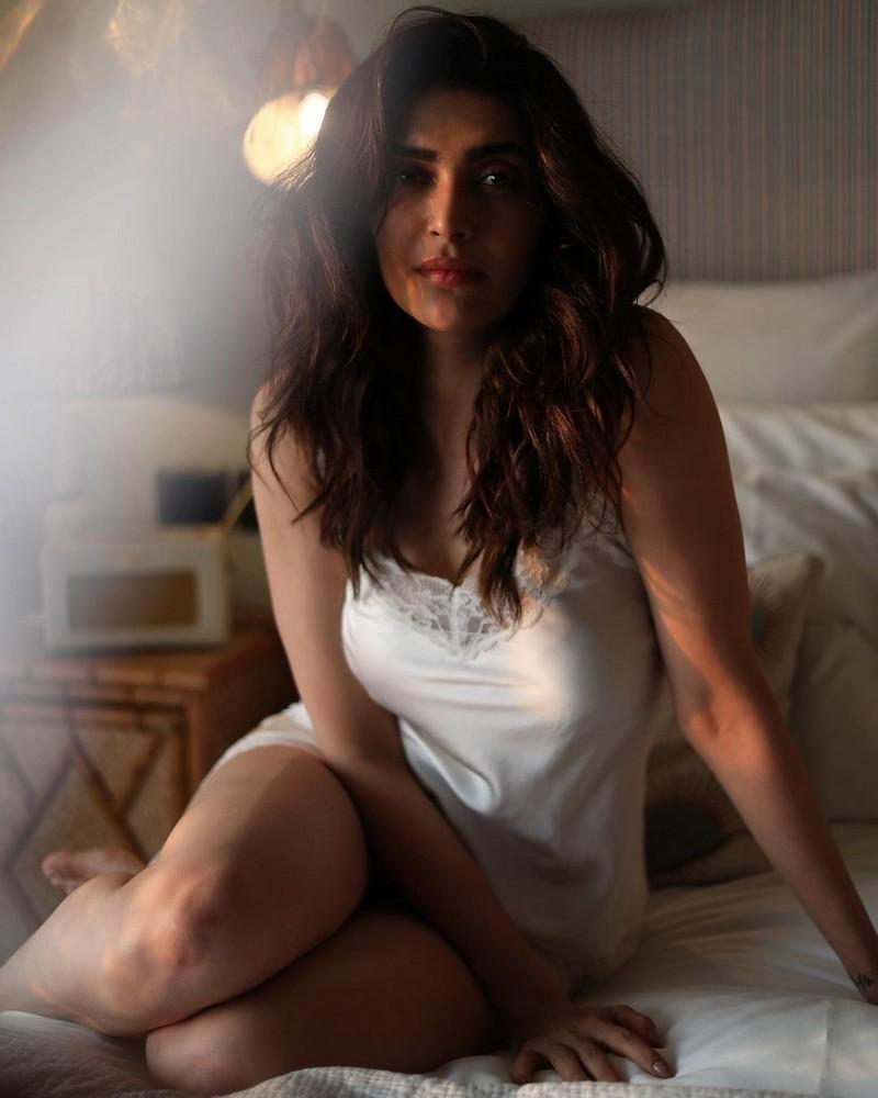 Karishma Tanna 11