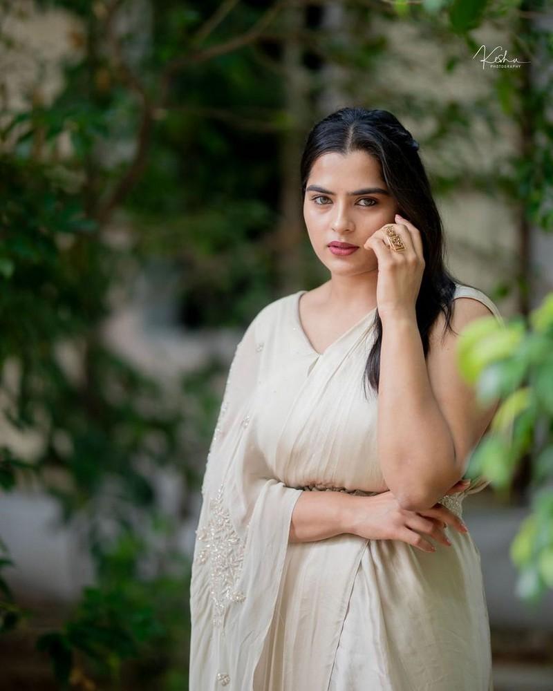 Kavya Kalyanram 3