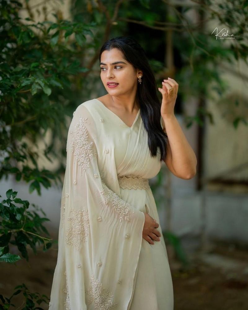 Kavya Kalyanram 6