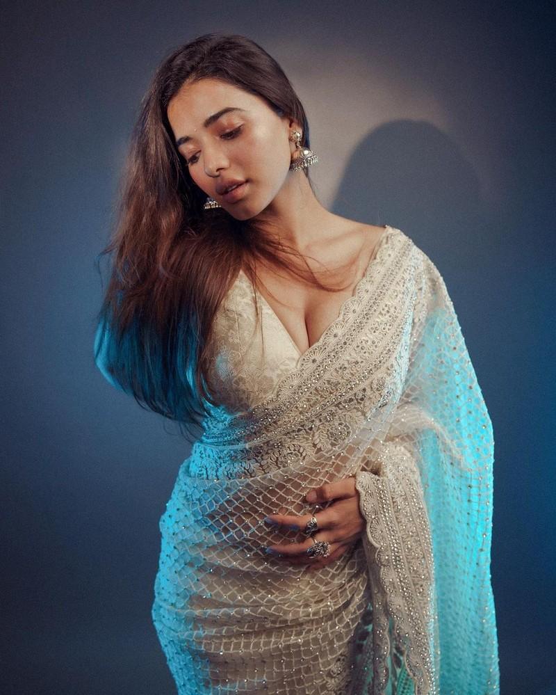 Ketika Sharma 8