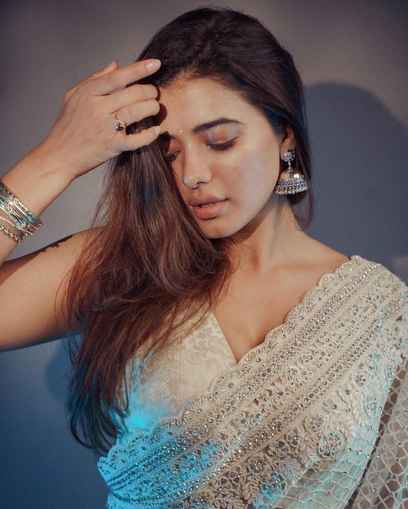 Ketika Sharma 9