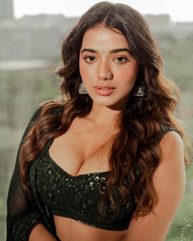 Ketika Sharma 14