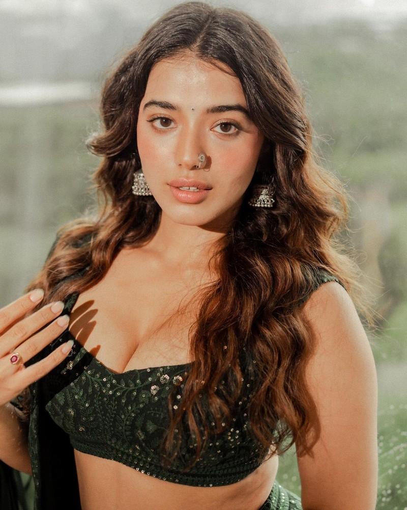 Ketika Sharma 5