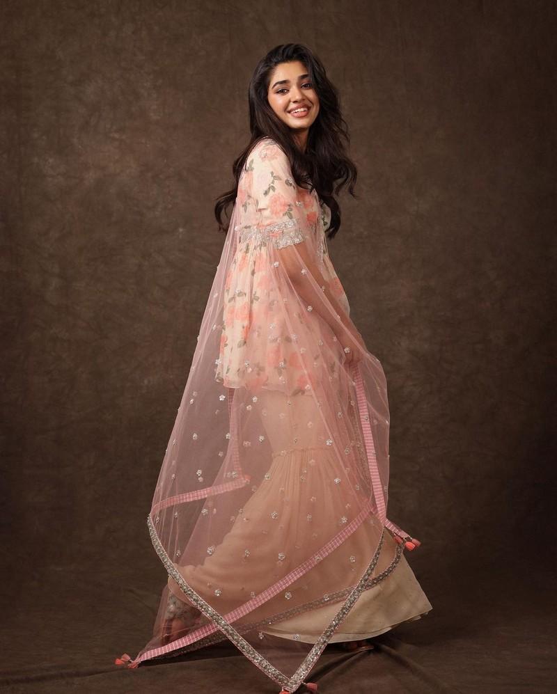 Krithi Shetty 10