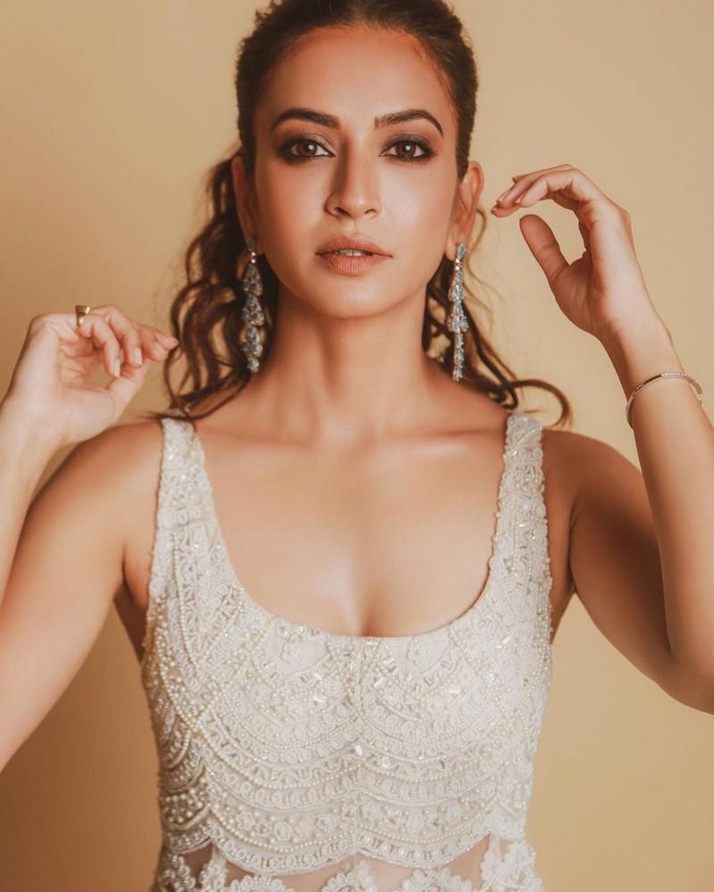 Kriti Kharbanda 7
