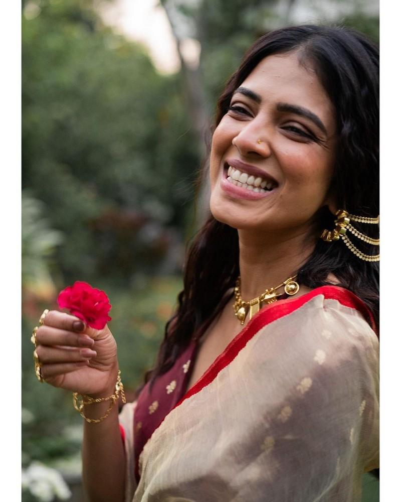 Malavika Mohanan 14