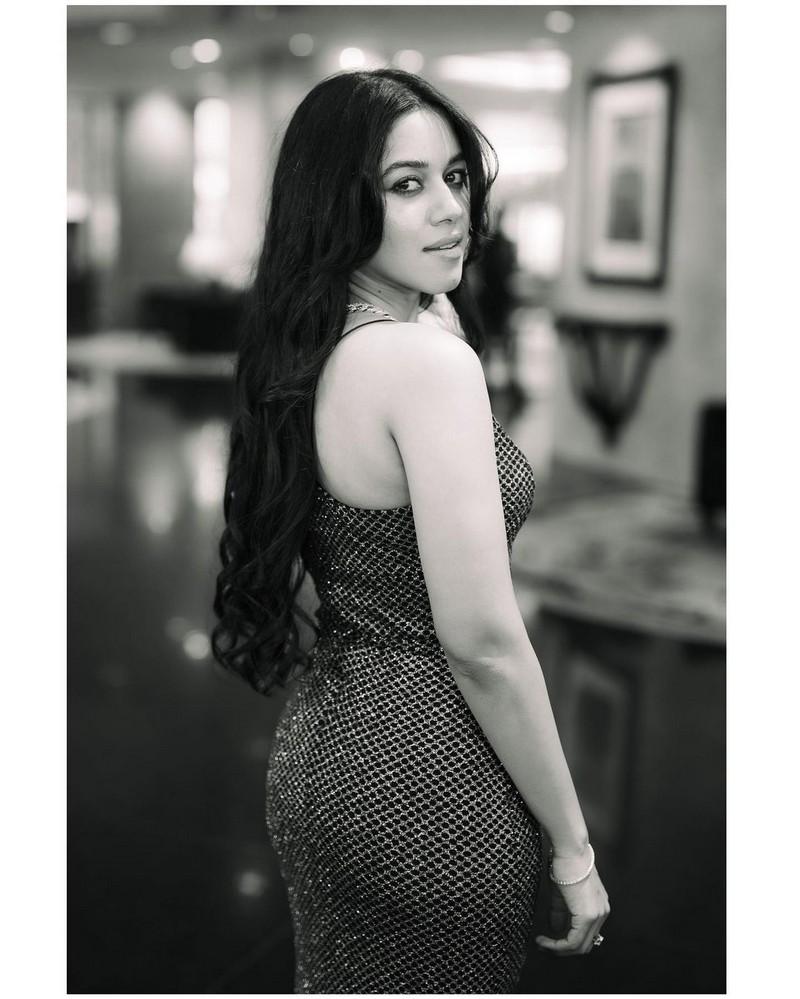 Mirnalini Ravi 3