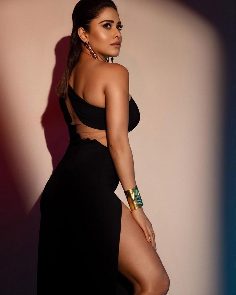 Nushrratt Bharuccha 14