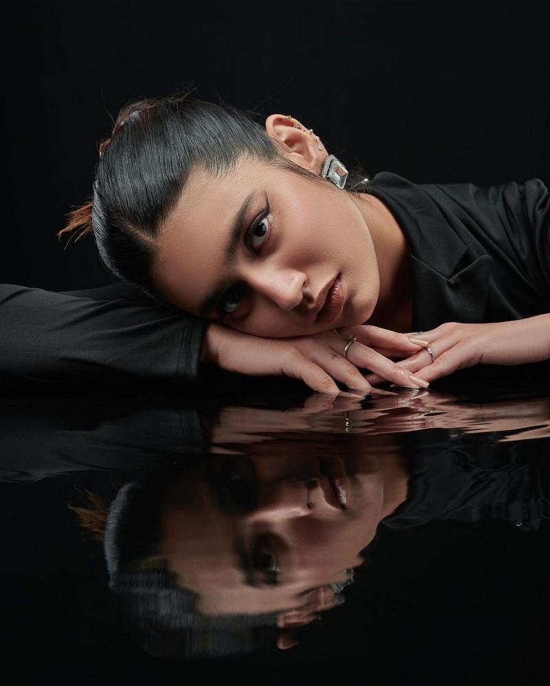 Priya Prakash Varrier 1