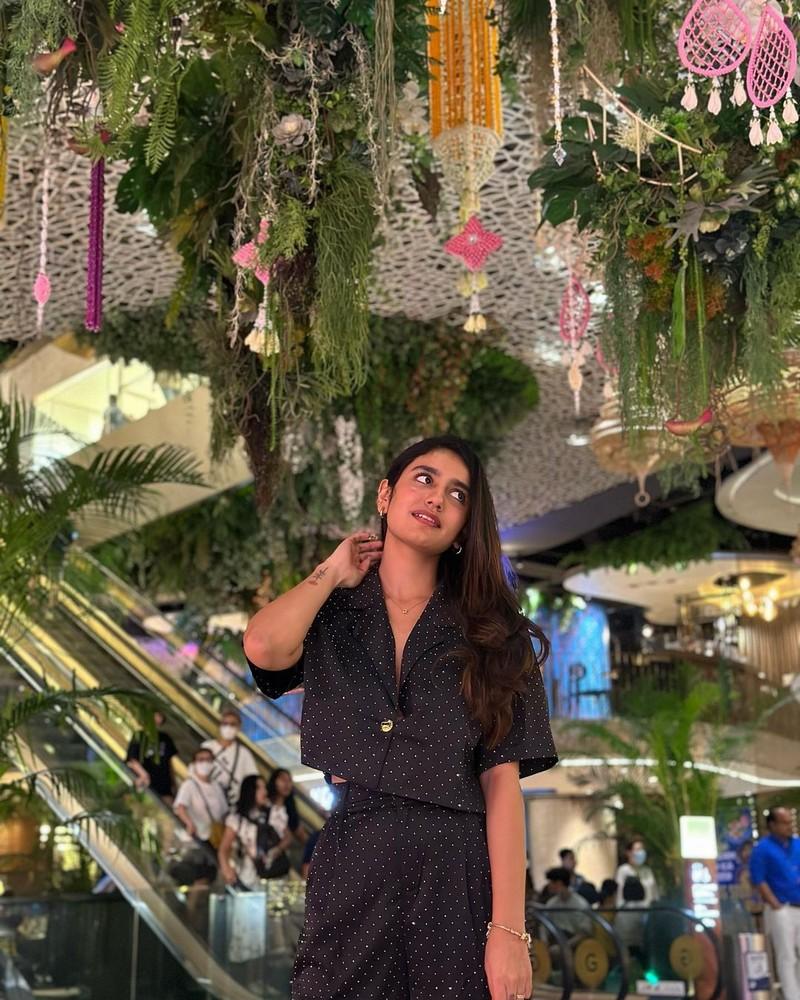 Priya Prakash Varrier 8