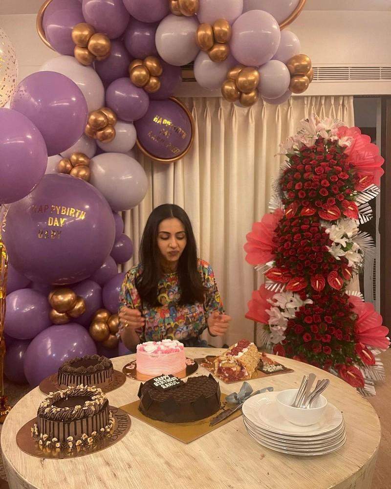 Rakul 7