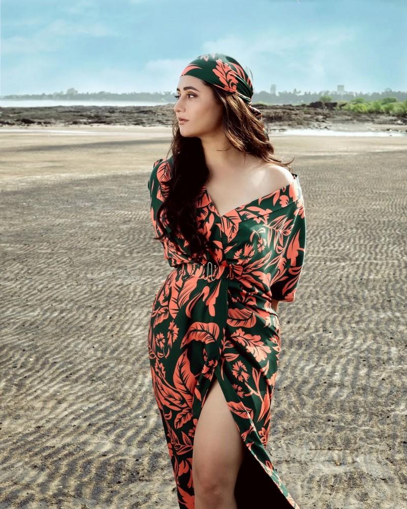 Rashami Desai 12