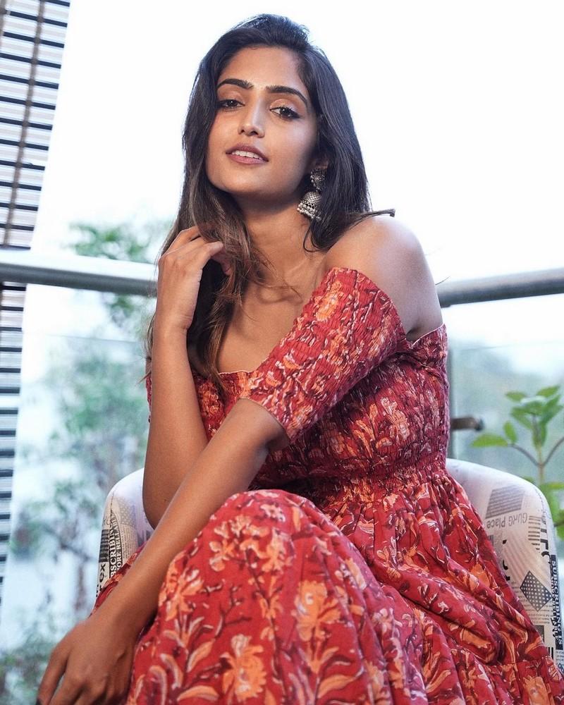 Reba Monica John 4
