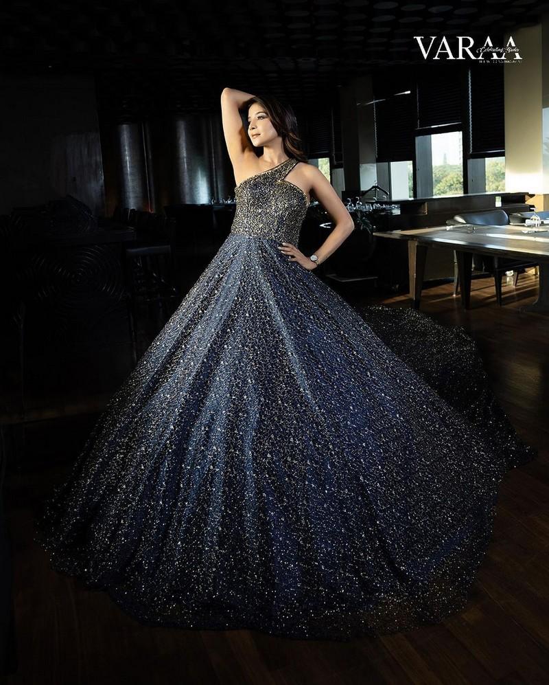 Sakshi Agarwal 11