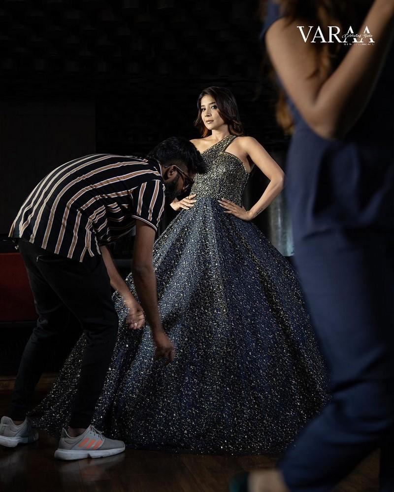 Sakshi Agarwal 6