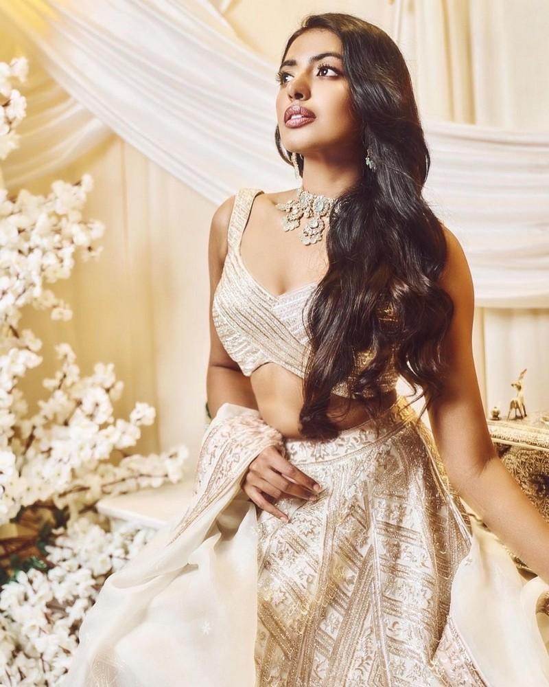 Shivani Rajashekar 4