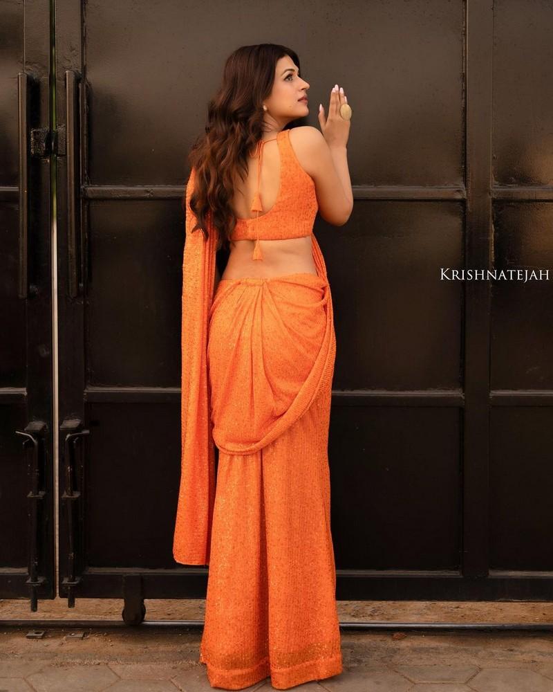 Shraddha Das 8