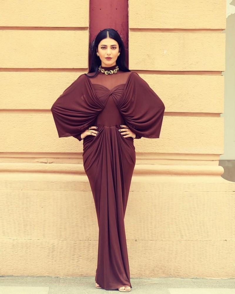 Shruti Haasan 3