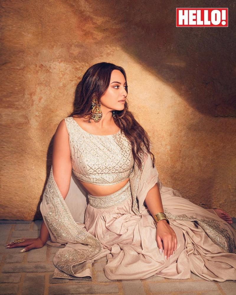 Sonakshi Sinha 8