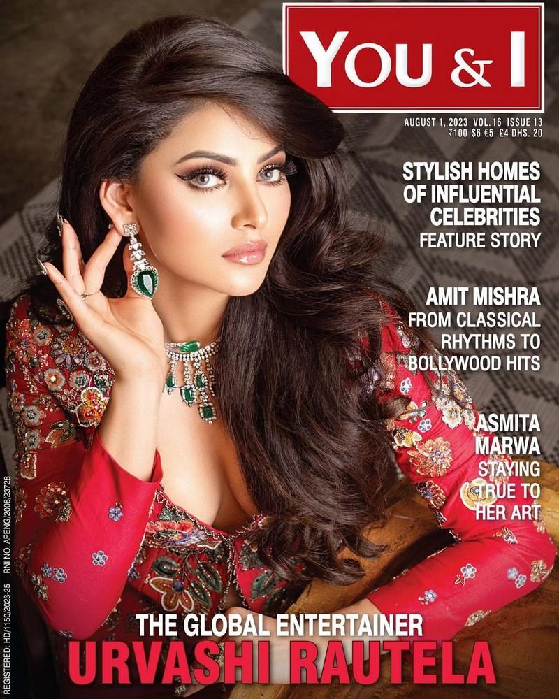 Urvashi Rautela 9