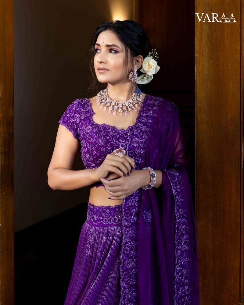 Vani Bhojan 7