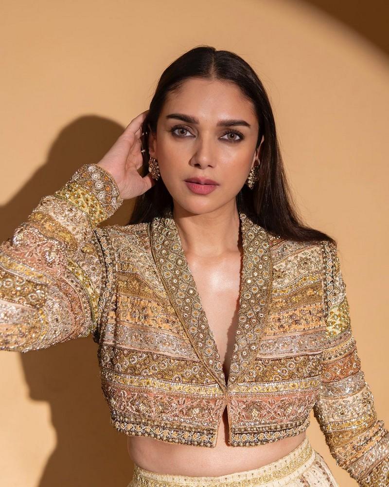 Aditi Rao Hydari 6
