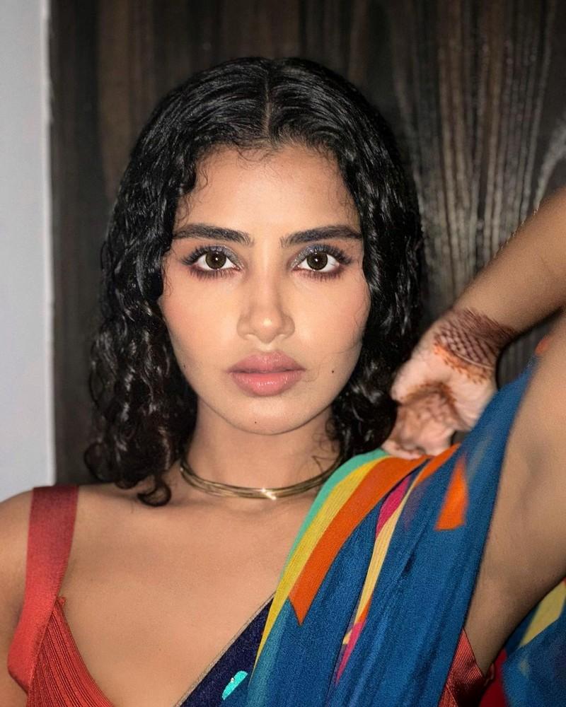 Anupama Parameswaran 10