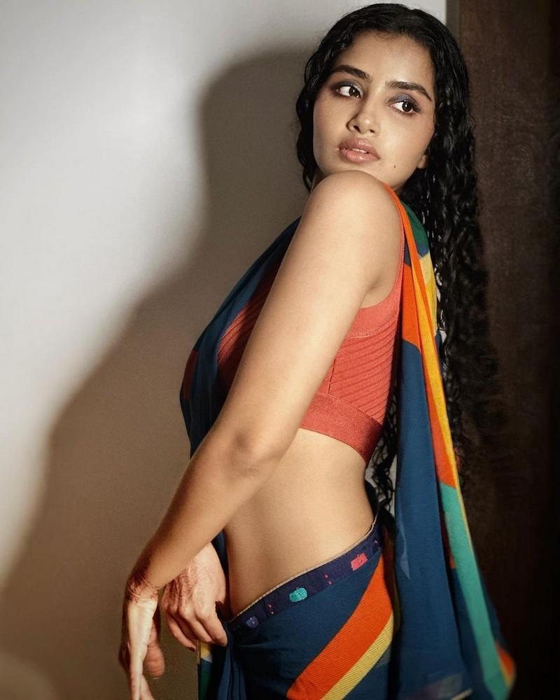 Anupama Parameswaran 7