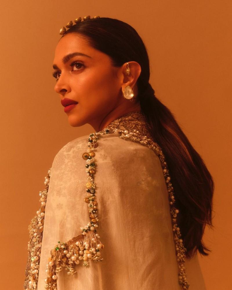 Deepika Padukone 3