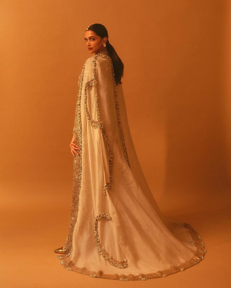 Deepika Padukone 4