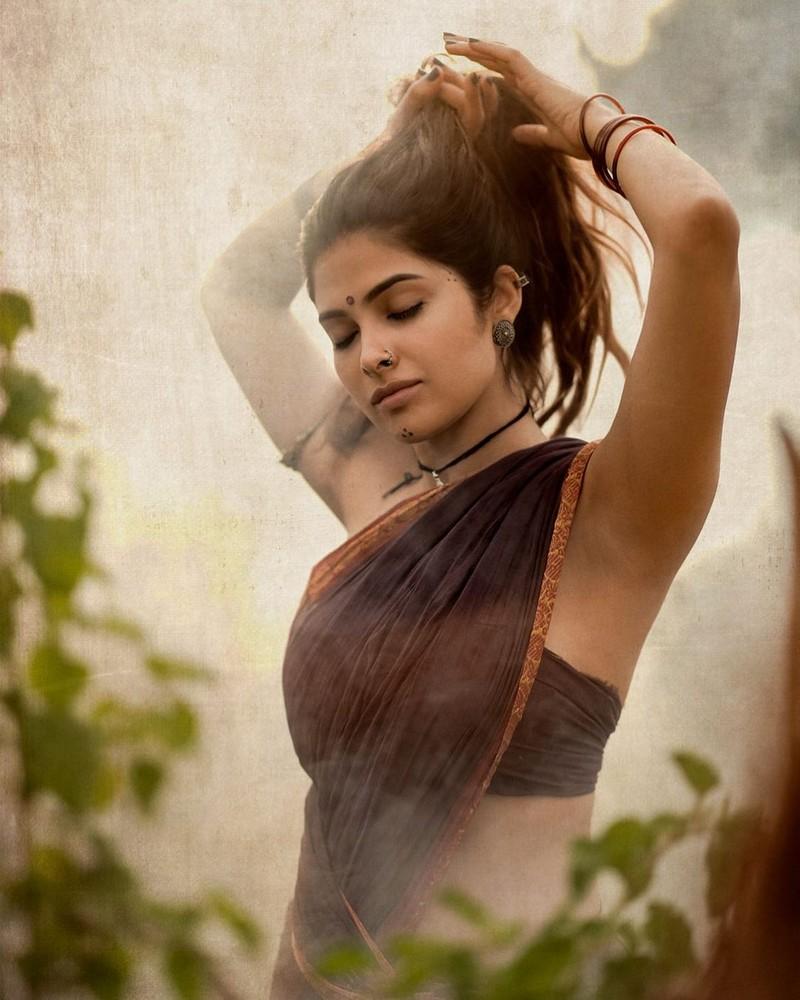 Divi Vadthya 1