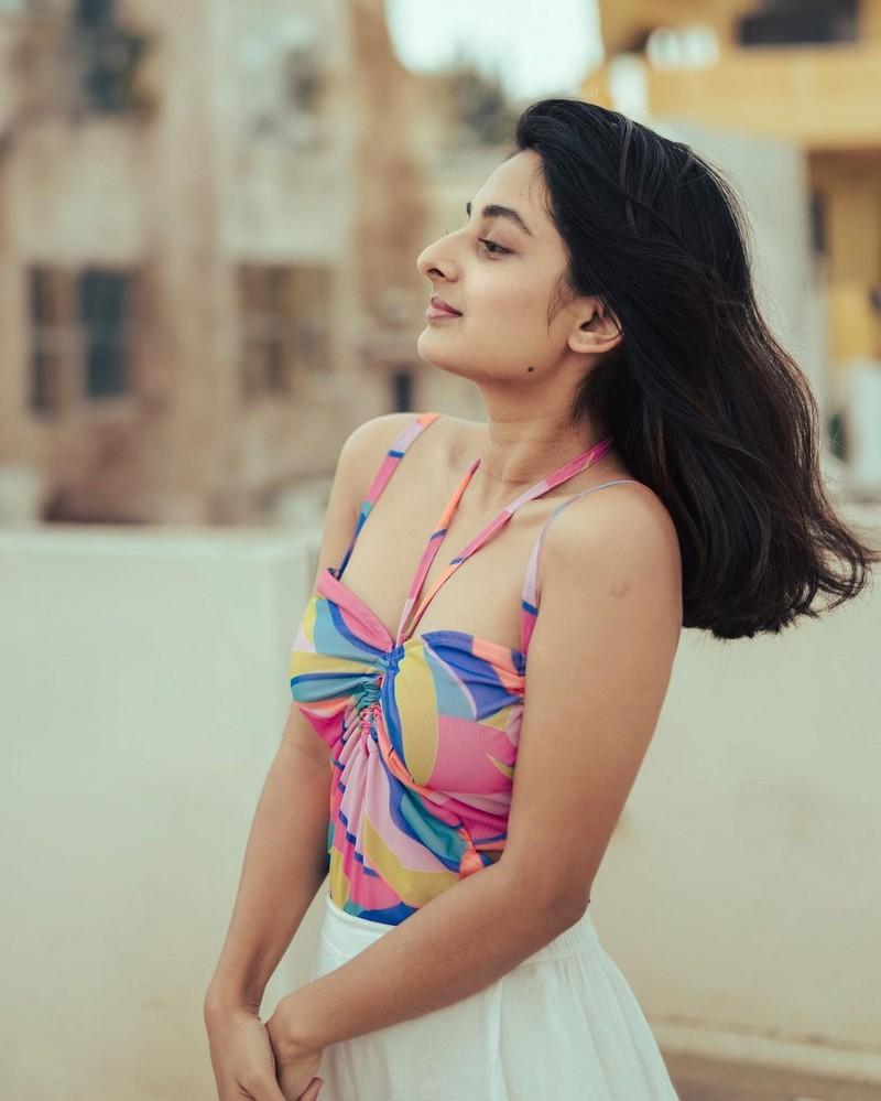 ESTHER ANIL 9