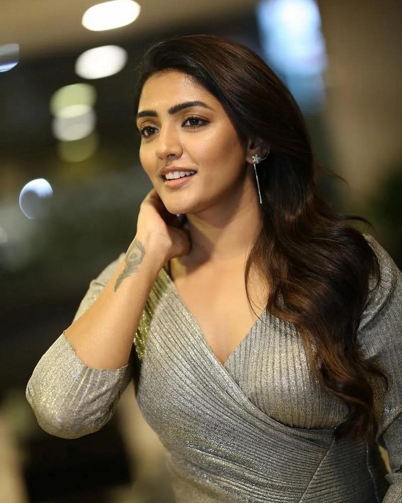 Eesha Rebba 4