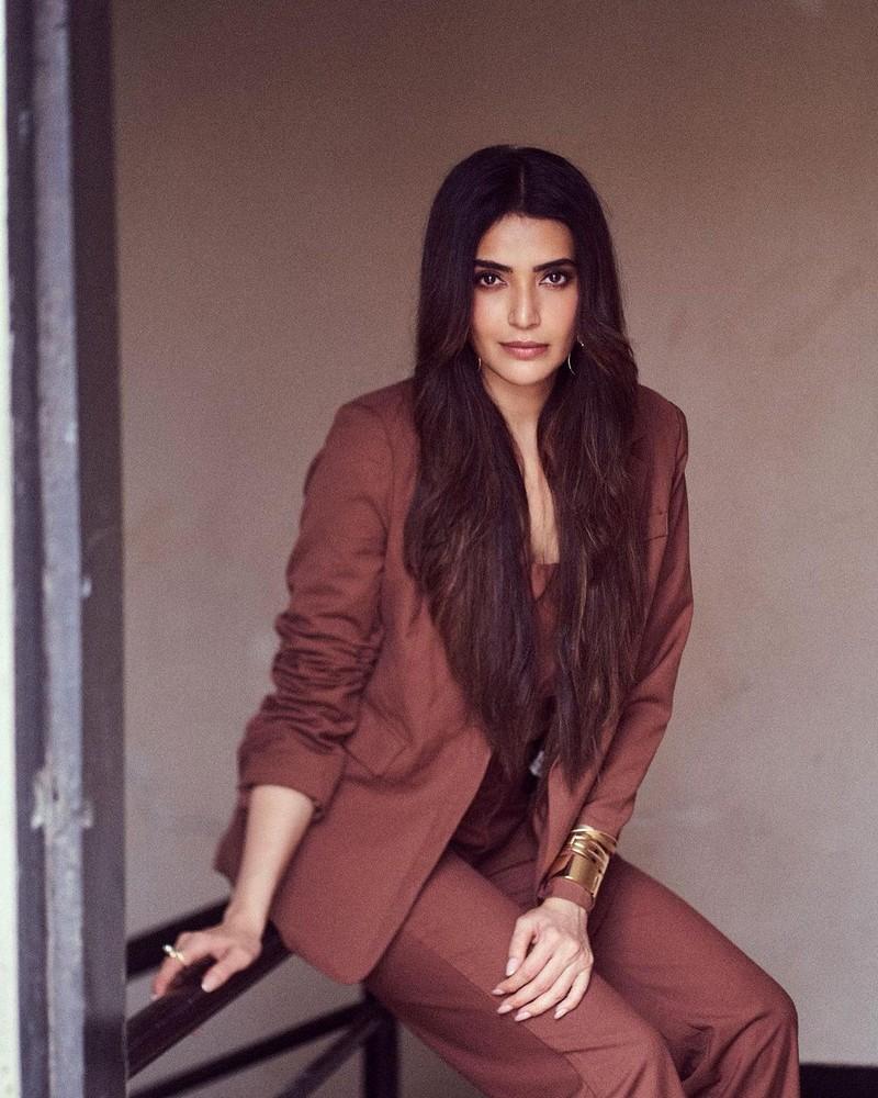 Karishma Tanna Bangera 7