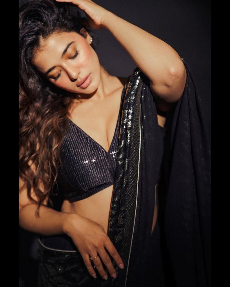 Ketika Sharma 1