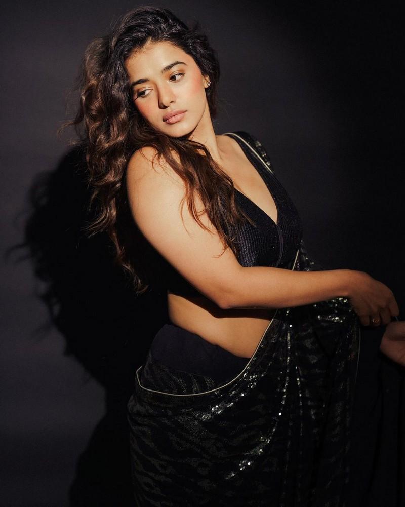 Ketika Sharma 7