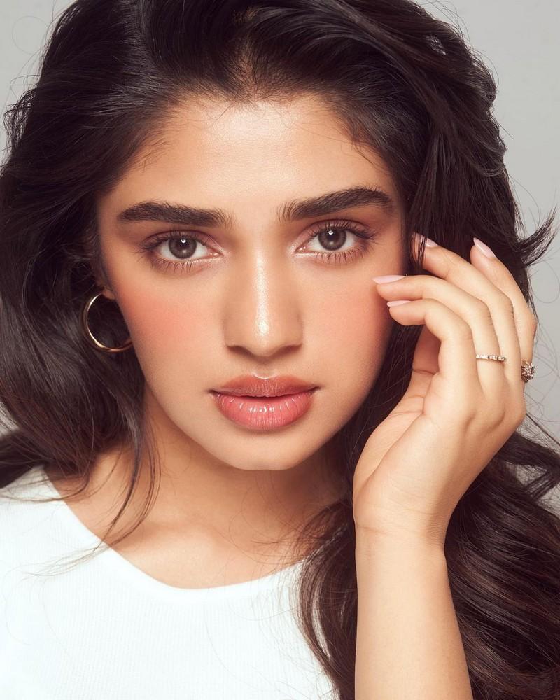 Krithi Shetty 5