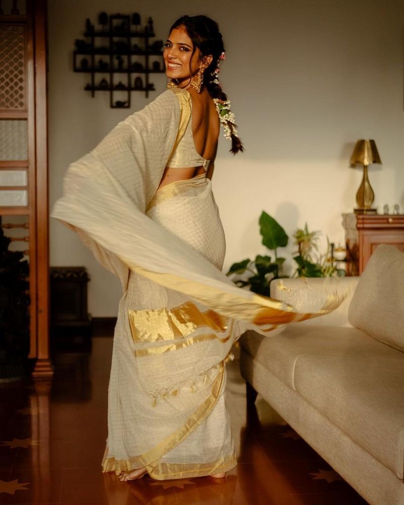 Malavika Mohanan 5