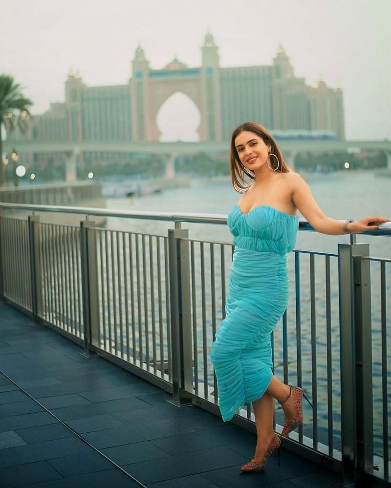 Nehhaa Malik 6