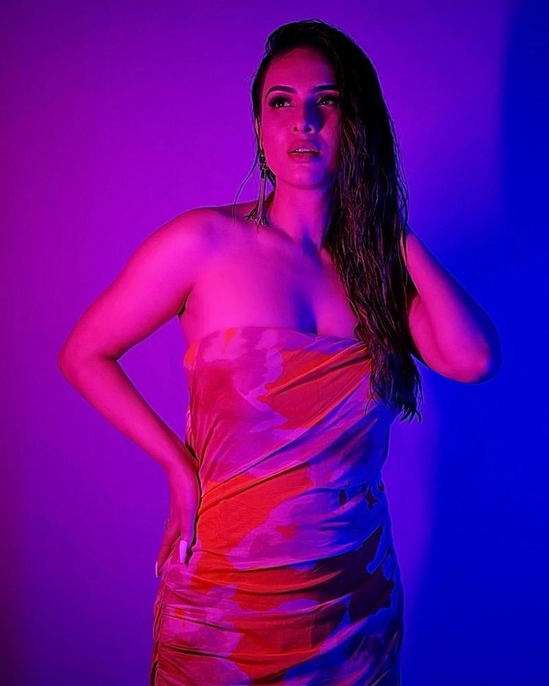 Nehhaa Malik 3