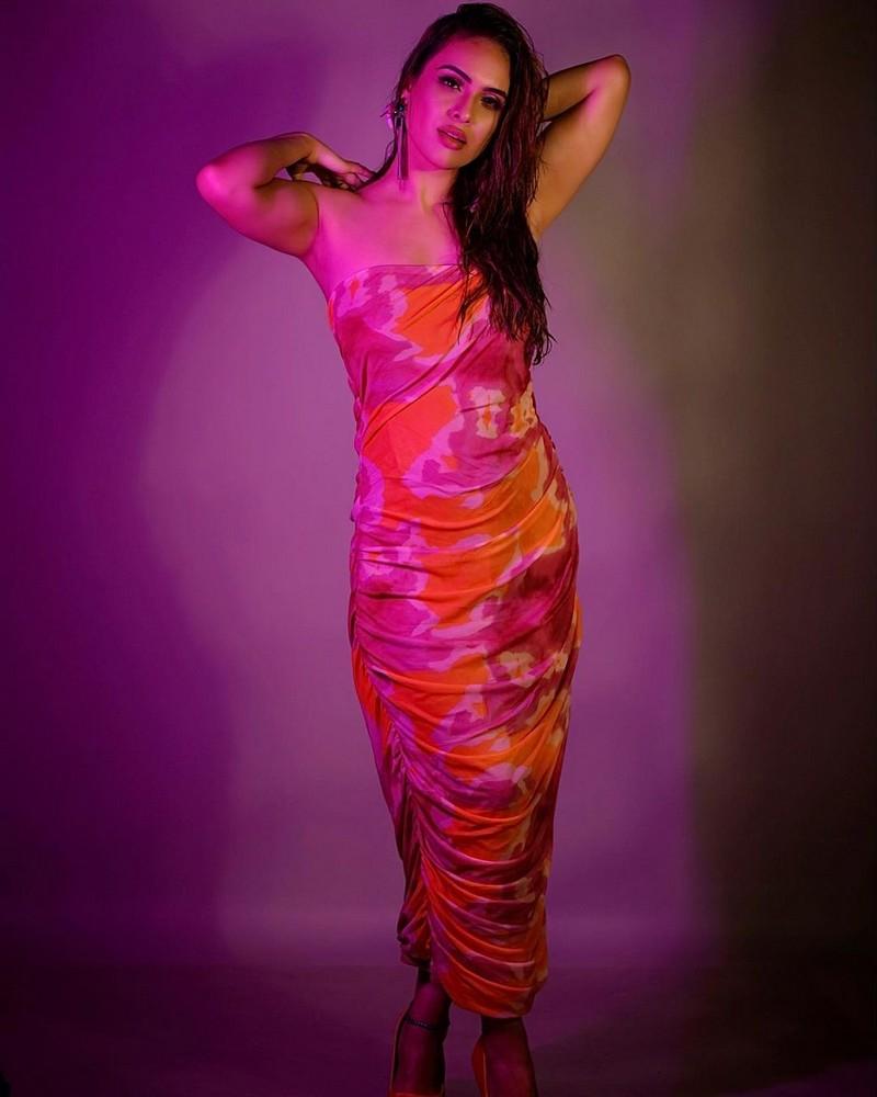 Nehhaa Malik 4
