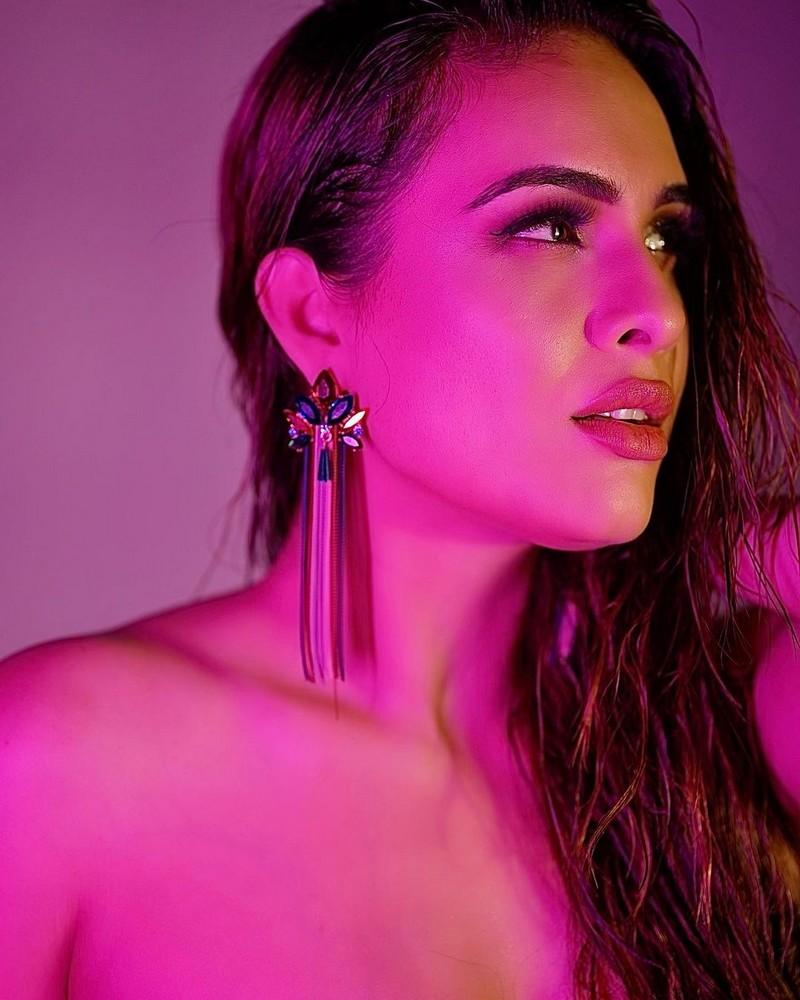 Nehhaa Malik 6