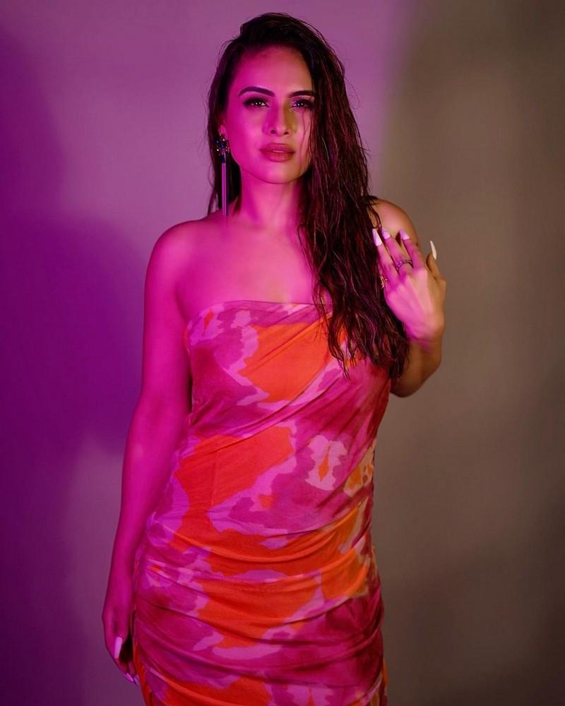 Nehhaa Malik 9