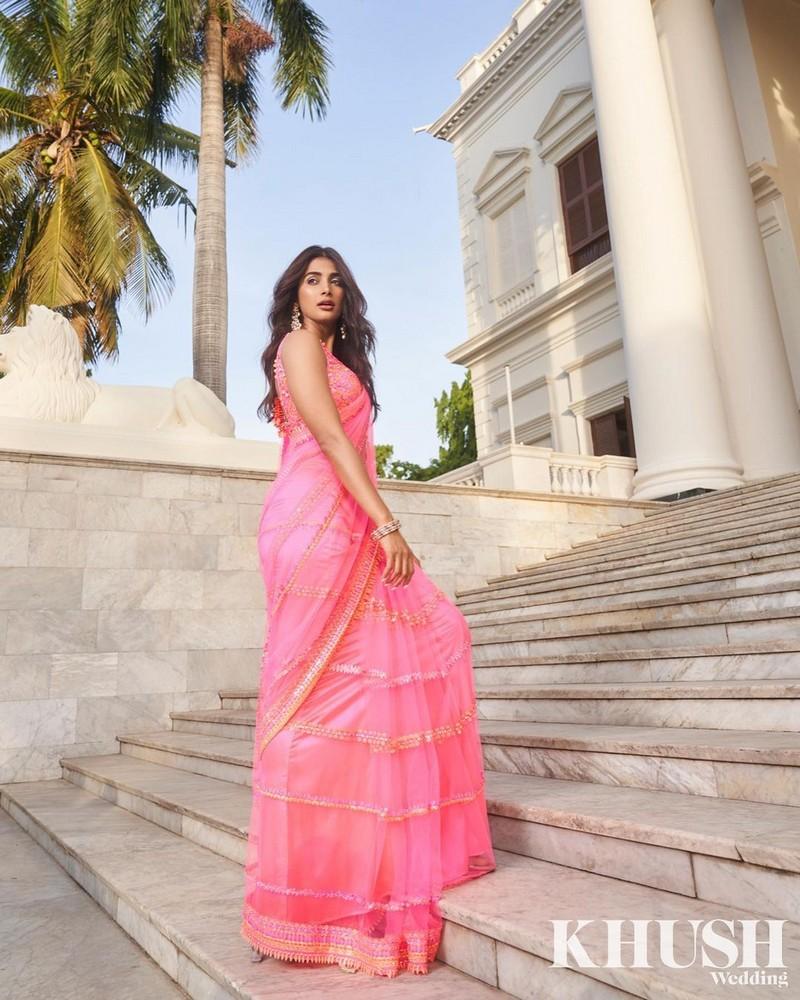 Pooja Hegde 8